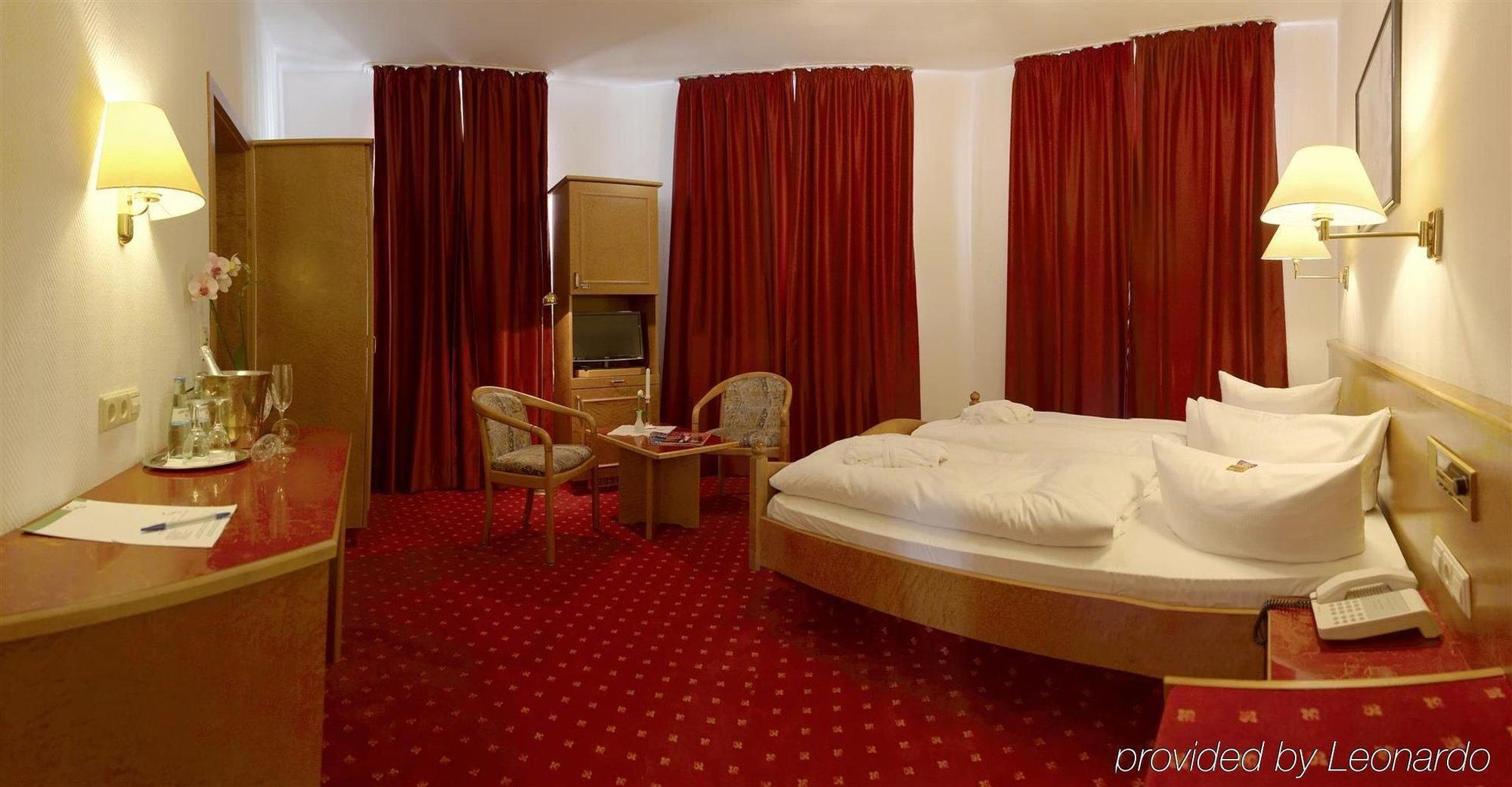 Hotel Astoria Лайпциг Стая снимка