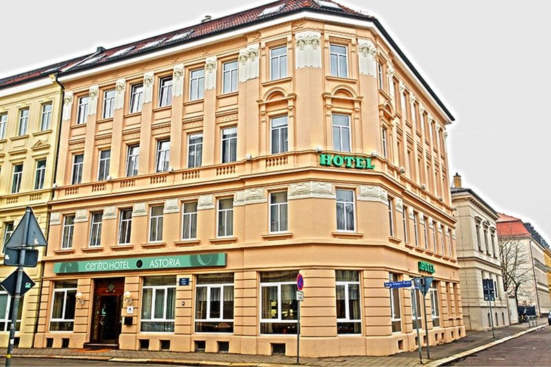 Hotel Astoria Лайпциг Екстериор снимка