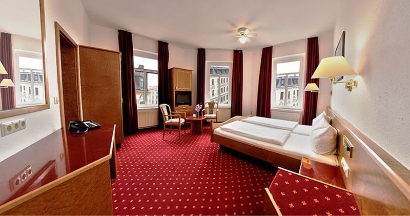 Hotel Astoria Лайпциг Екстериор снимка